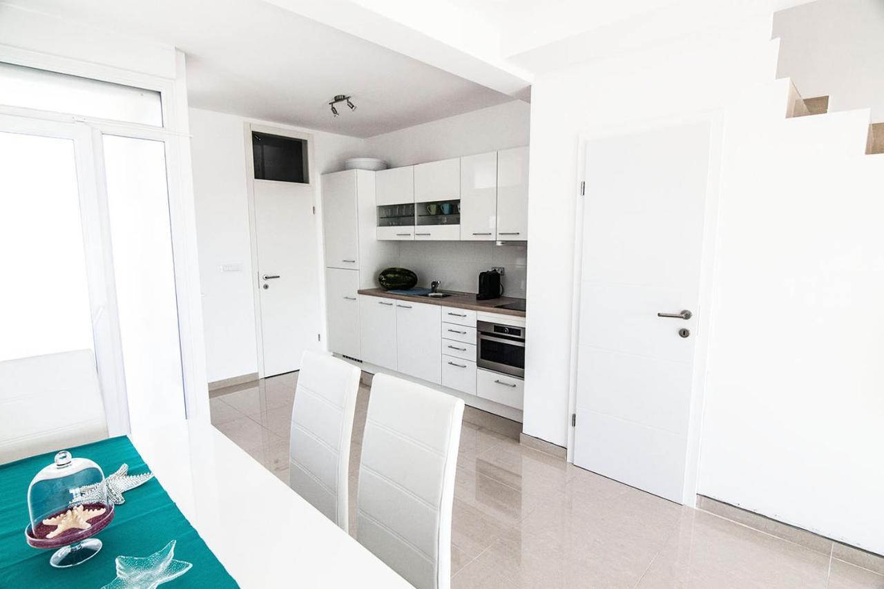 Atrium Blue Holiday House Razanac Exterior photo